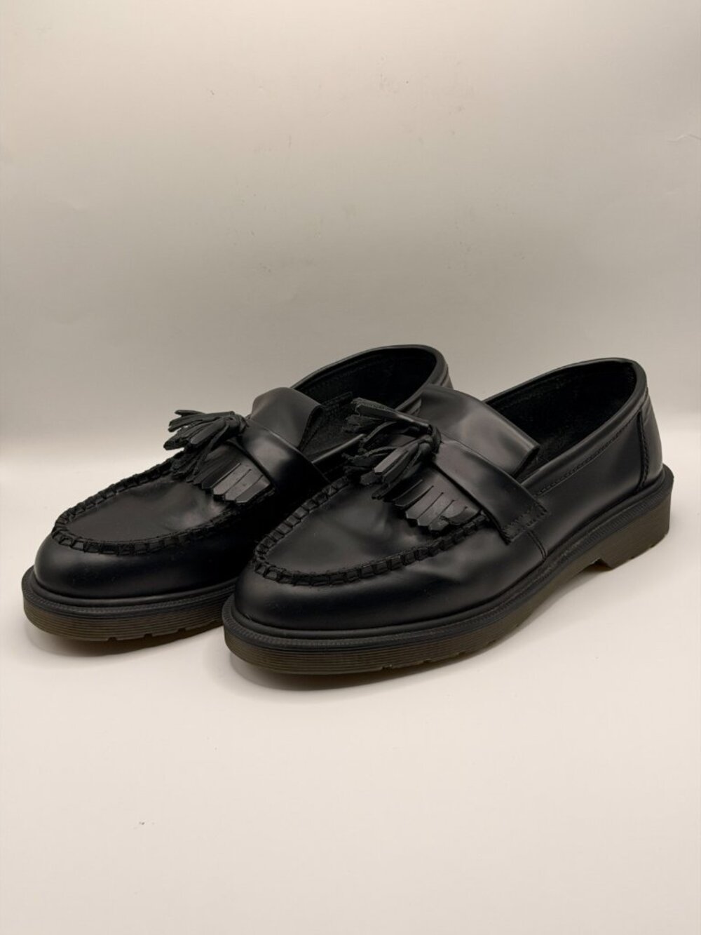 Dr. Martens Womens Adrian Black Leather Tassle Loafers Sz 8 m 9 L
